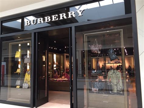 Burberry near me outlet